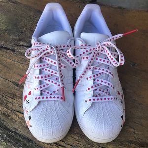 Women's Adidas Sneakers 💕